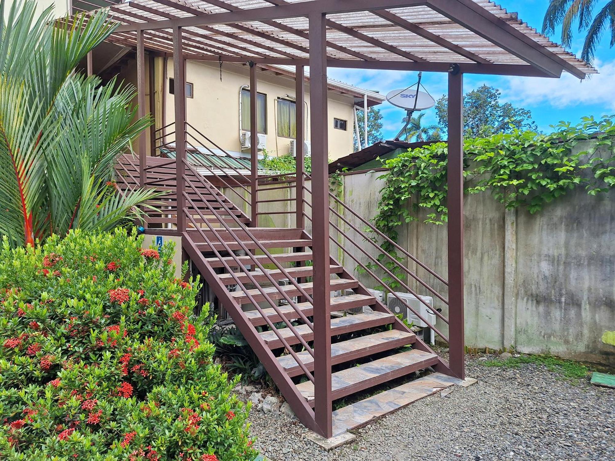 Infiniti Hotel Puerto Viejo de Talamanca Zewnętrze zdjęcie