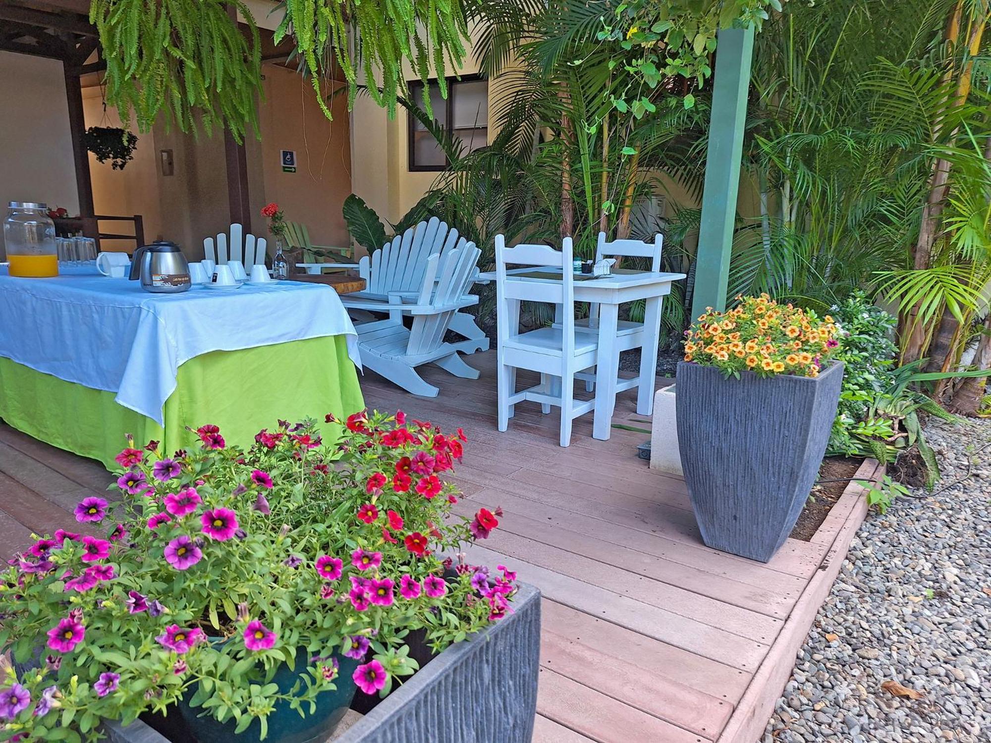 Infiniti Hotel Puerto Viejo de Talamanca Zewnętrze zdjęcie