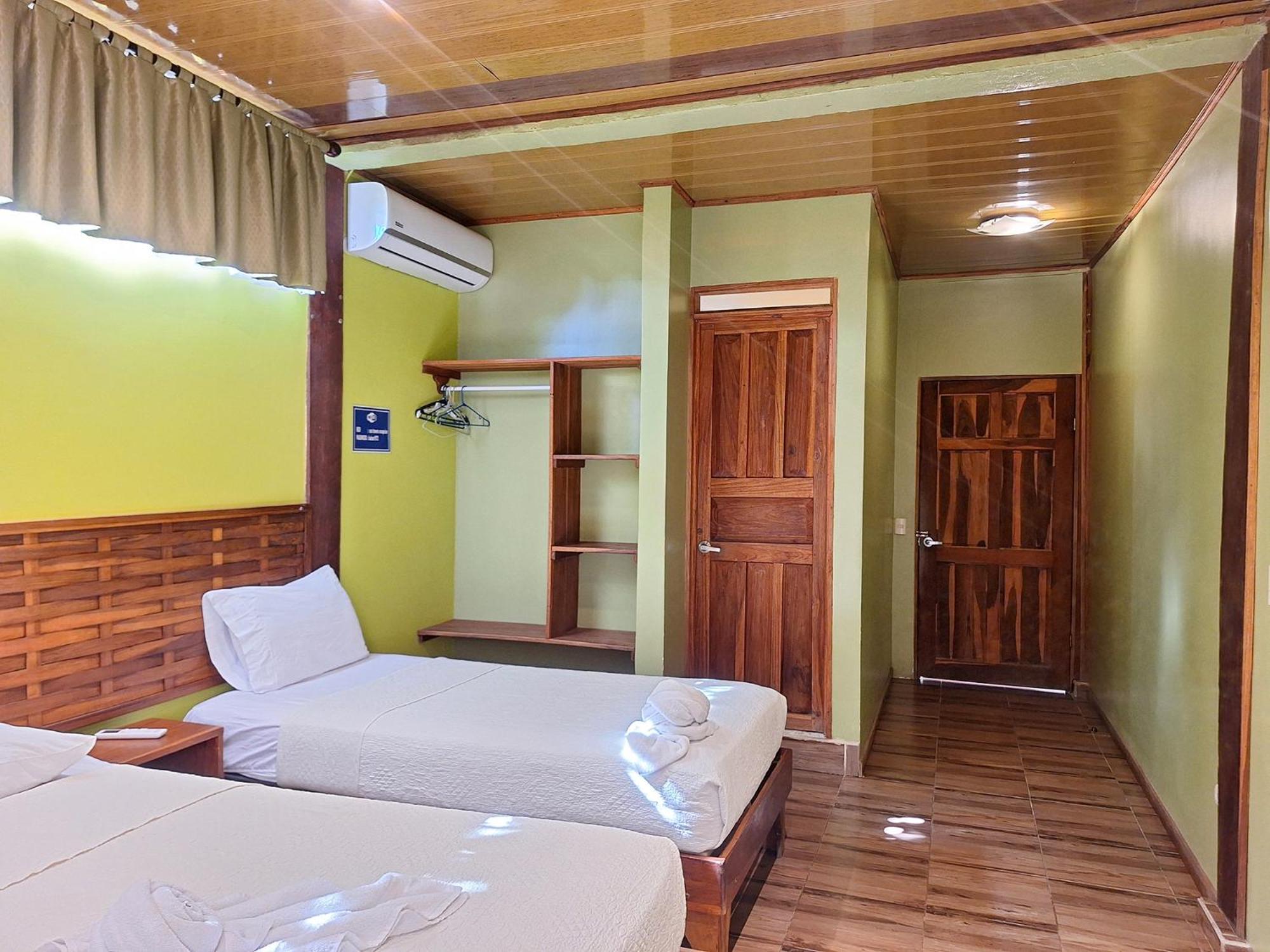 Infiniti Hotel Puerto Viejo de Talamanca Zewnętrze zdjęcie