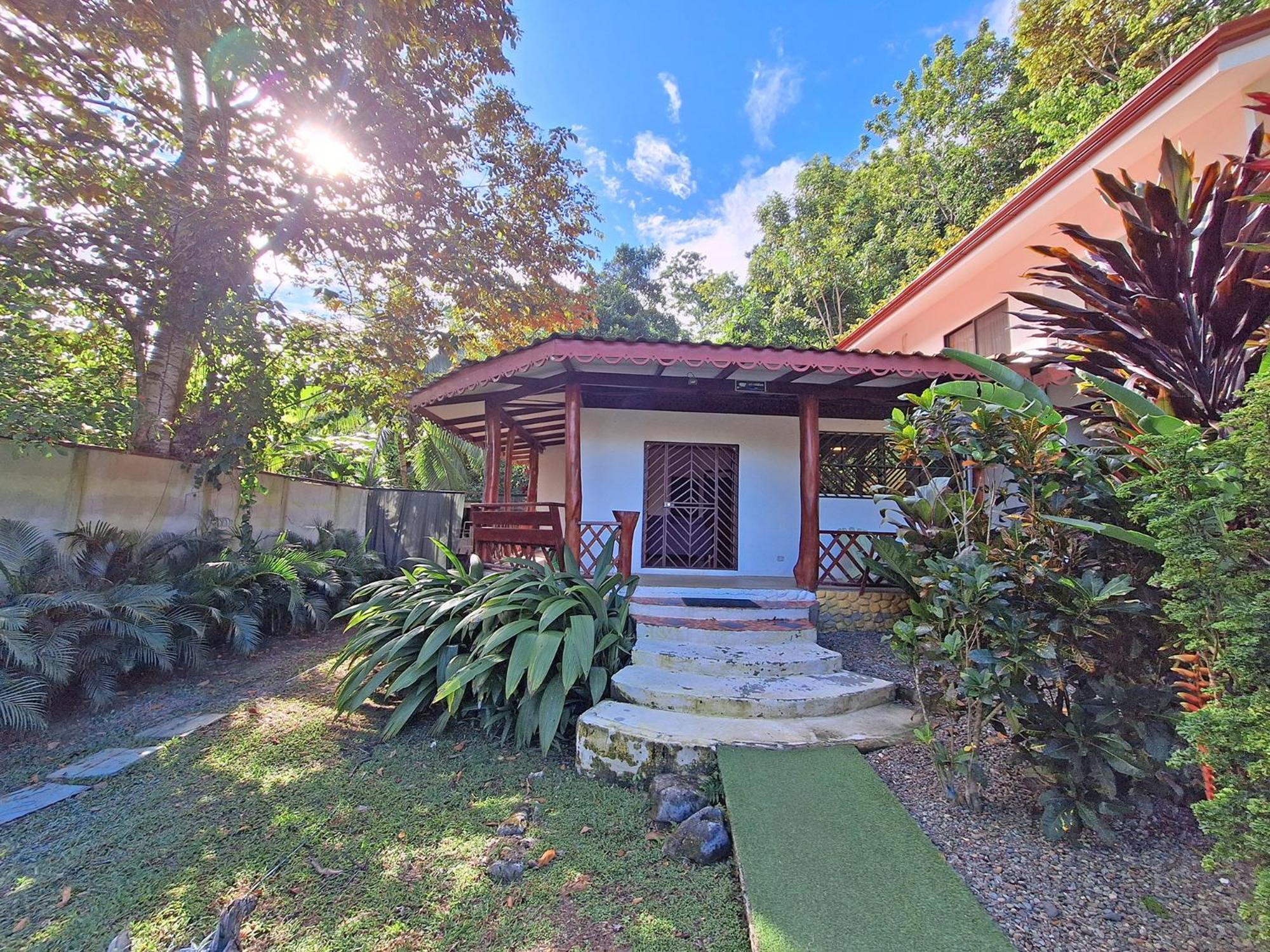 Infiniti Hotel Puerto Viejo de Talamanca Zewnętrze zdjęcie