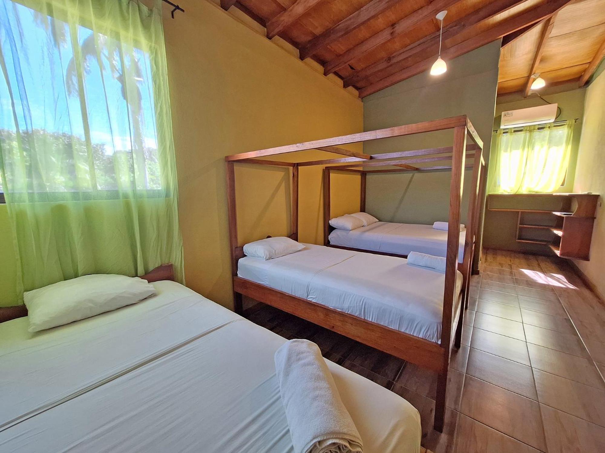 Infiniti Hotel Puerto Viejo de Talamanca Zewnętrze zdjęcie